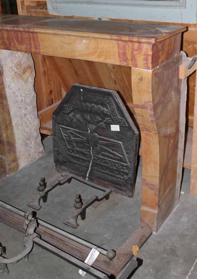 Antieke-voorzetschouw-marmersteen