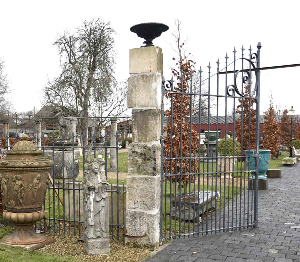 landhuispoort-met-hekwerk