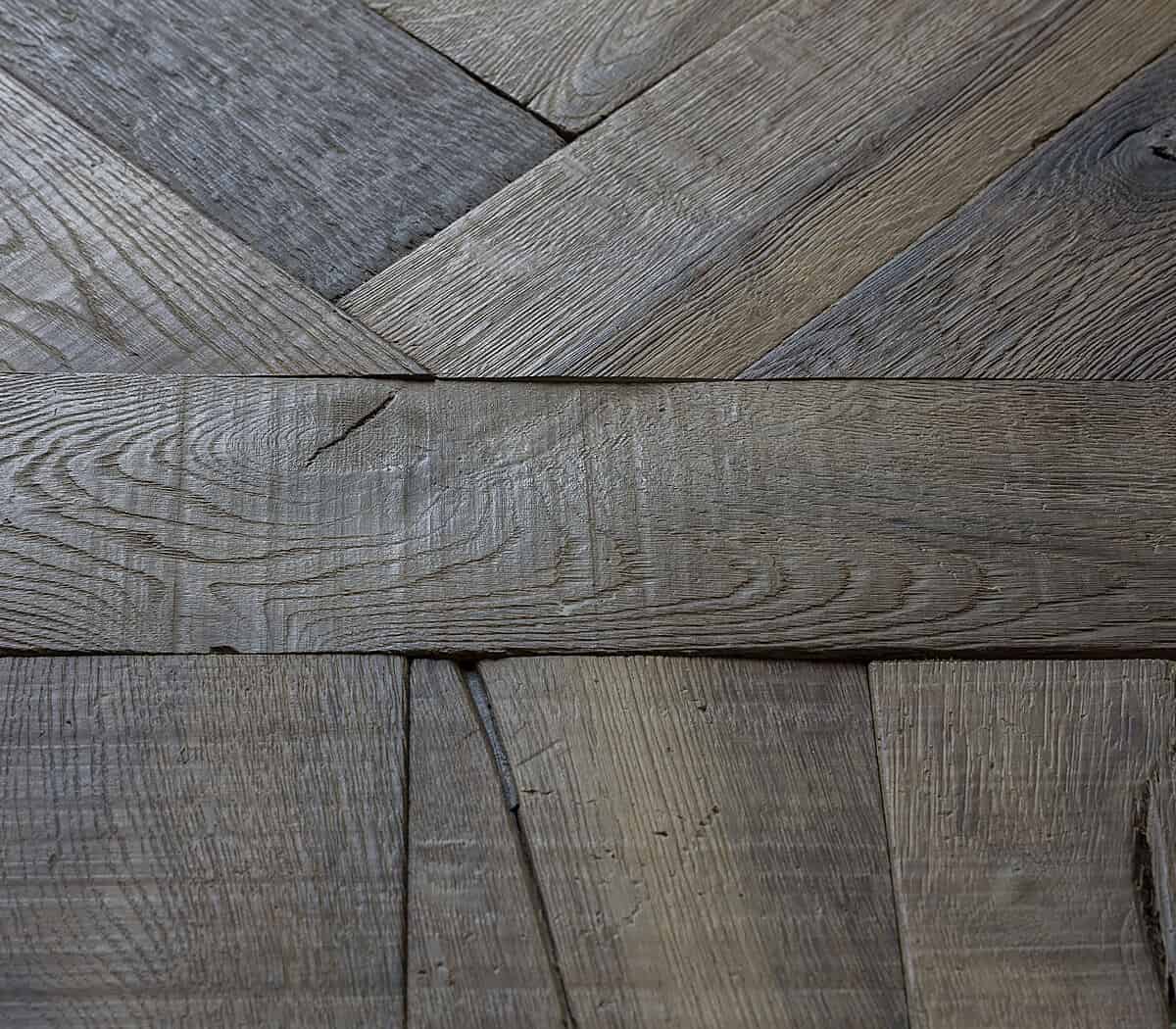 oude-atelier-planken-visgraatparket