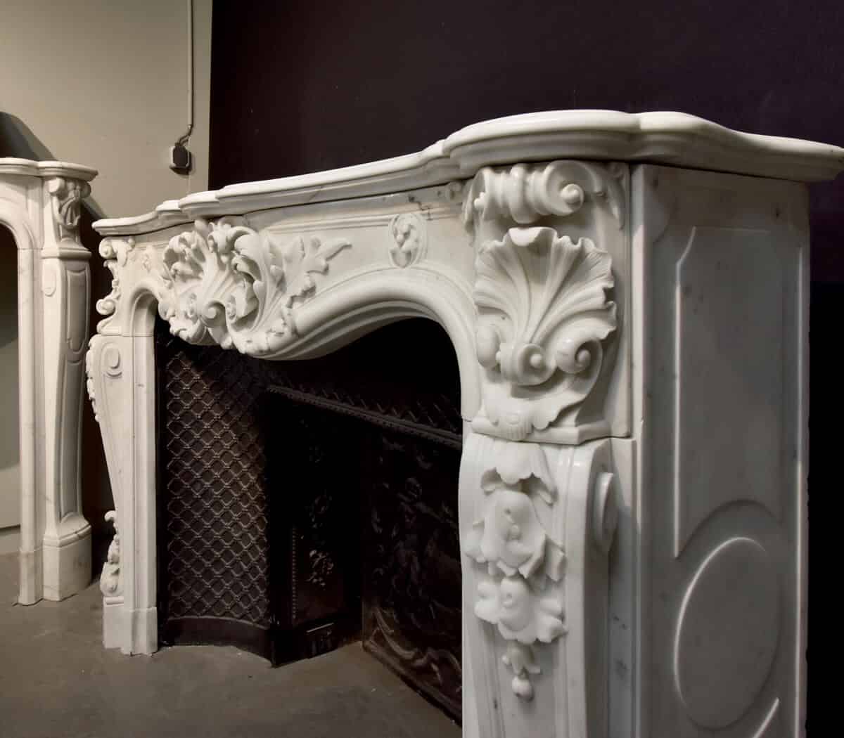 Antieke-Louis-XV-marmeren-voorzetschouw