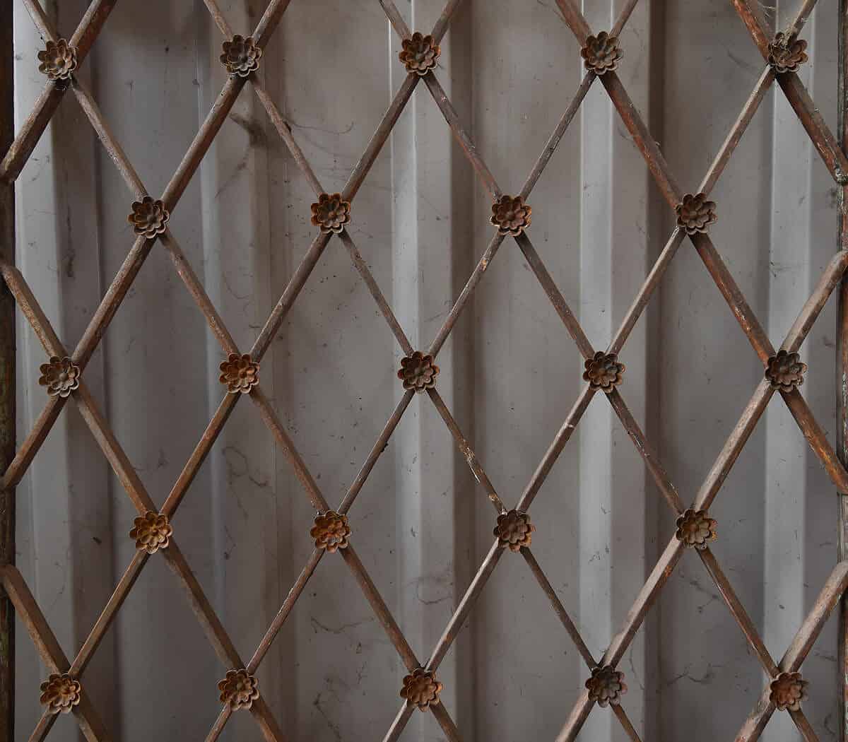 eiken-voordeur-raamijzer