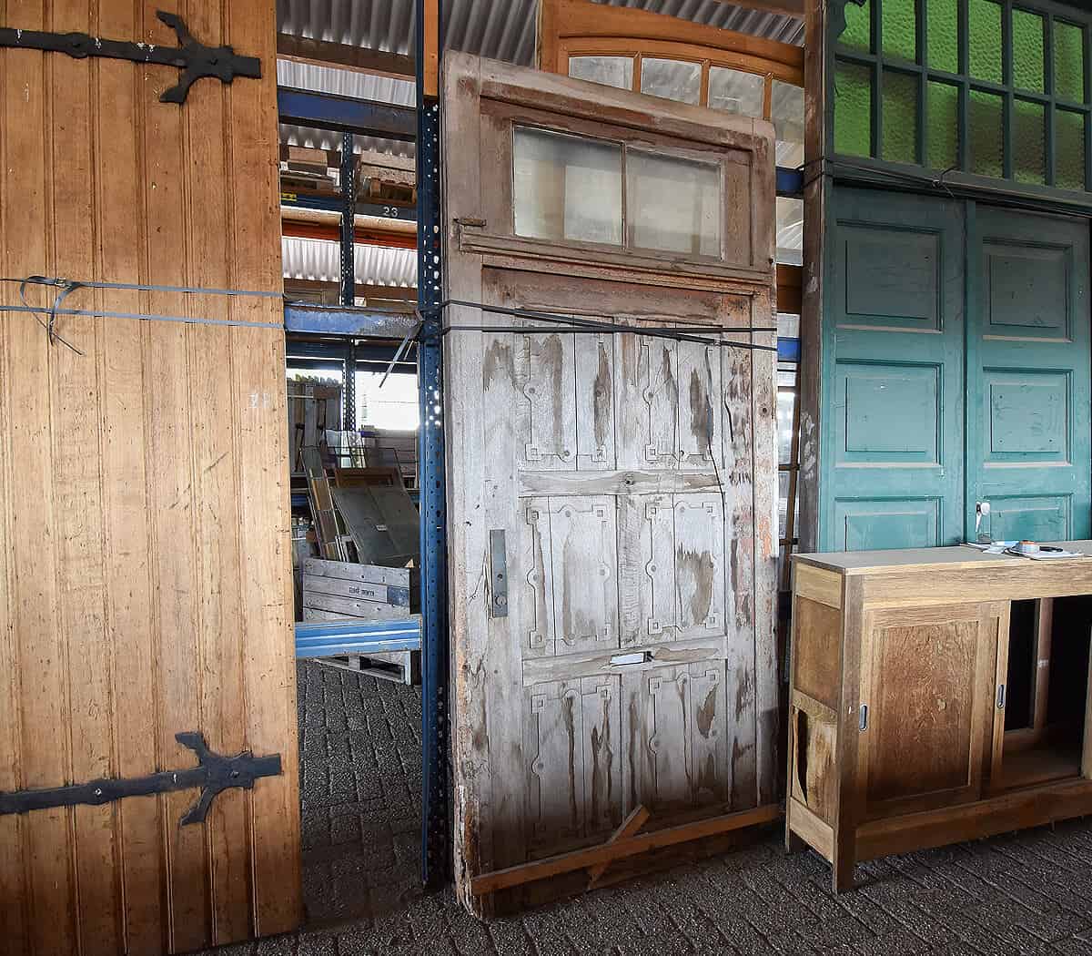 Eiken-deuren-met-bovenlicht