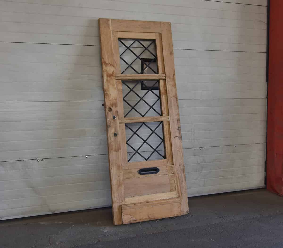 eiken-voordeur-met-deurrooster