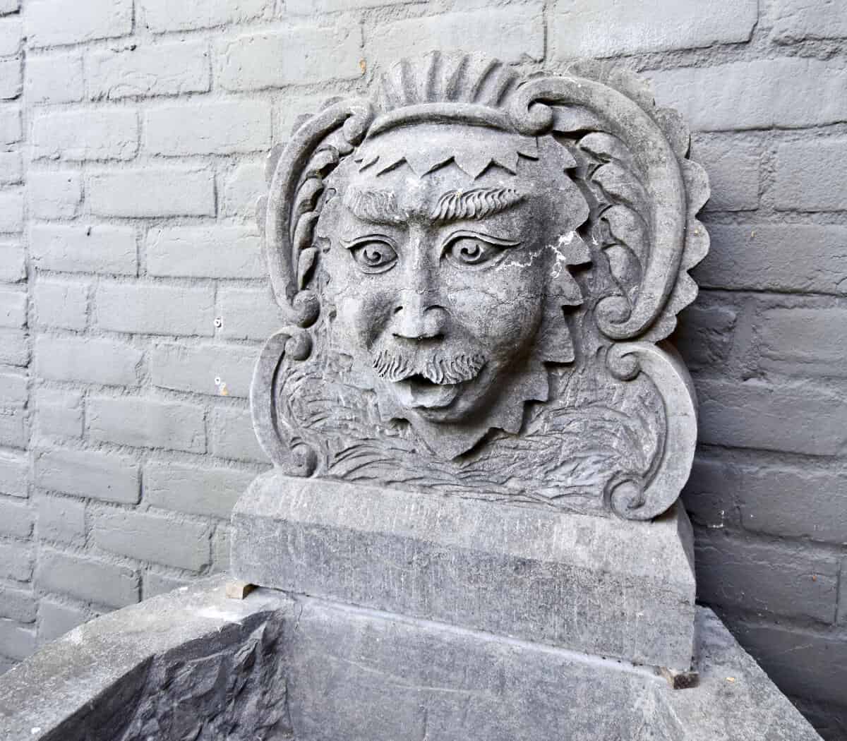 Natuurstenen-wandfontein