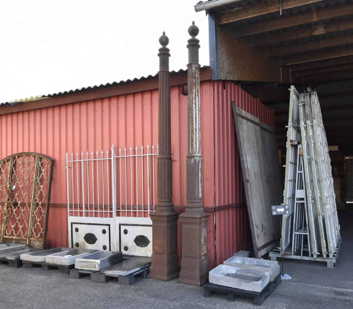 Set-van-2-ijzeren-palen