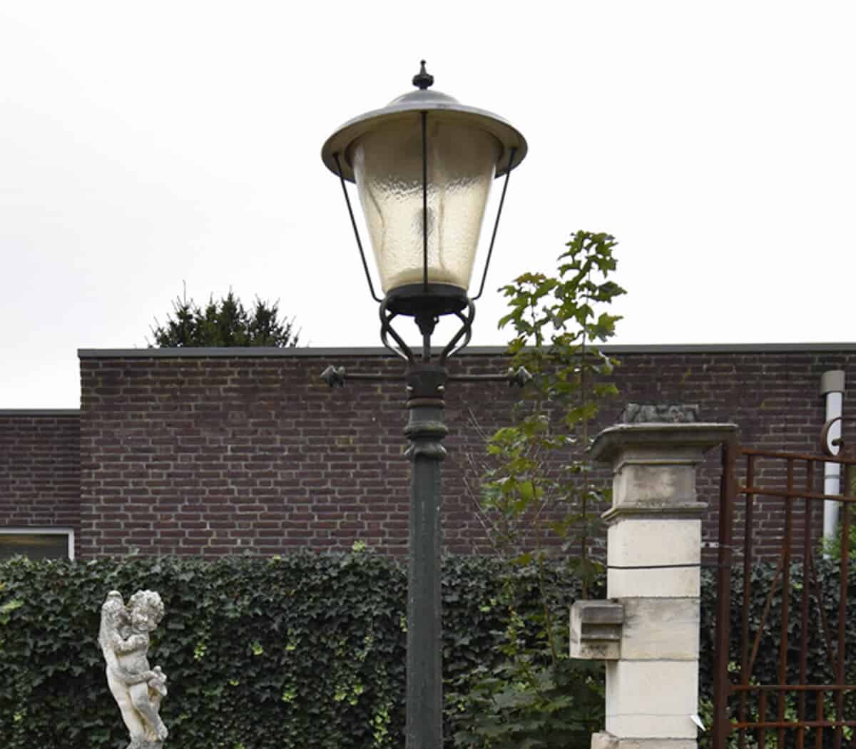 set-van-2-Lantaarnpalen