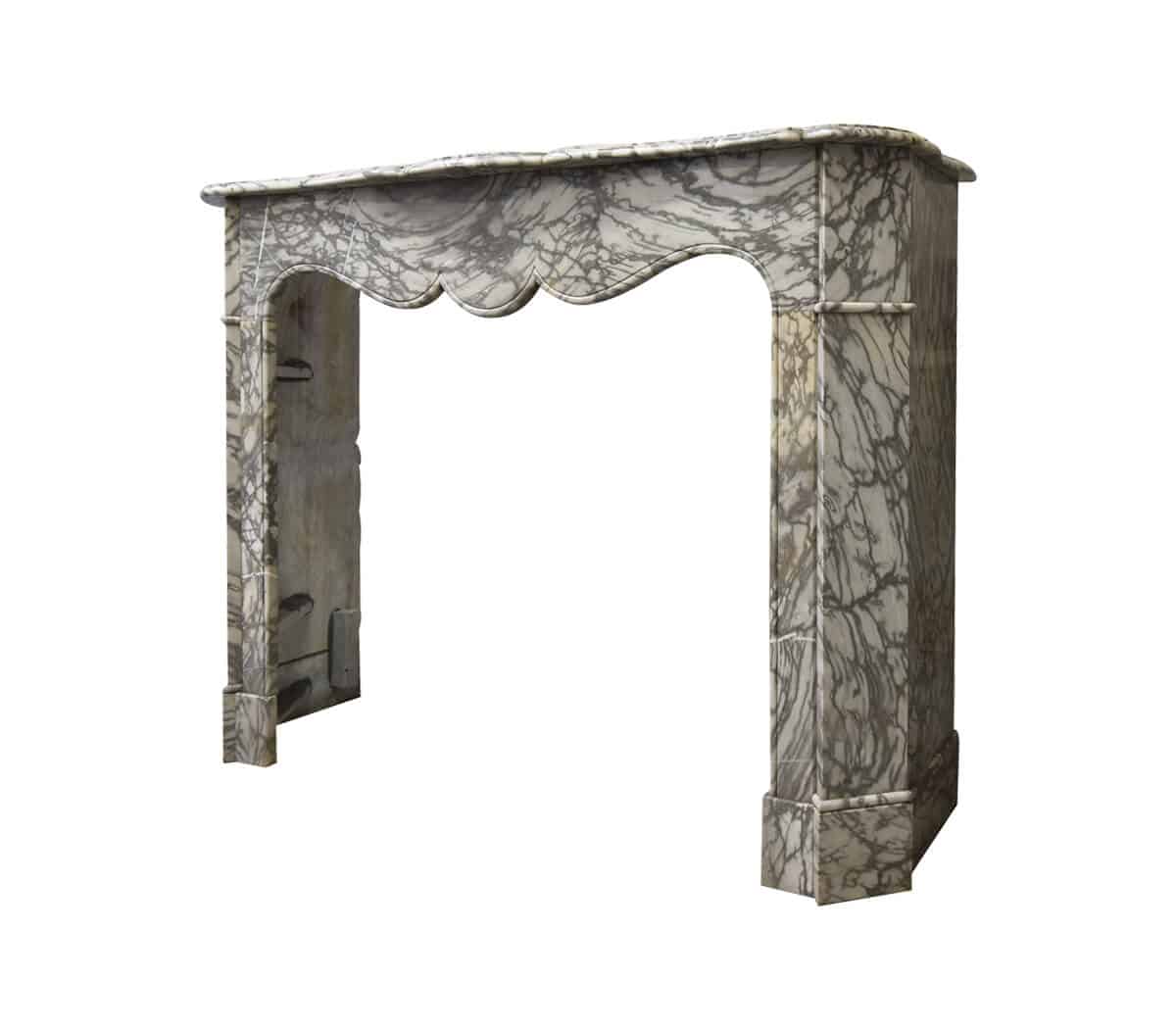 Marmeren-pompadour-voorzetschouw