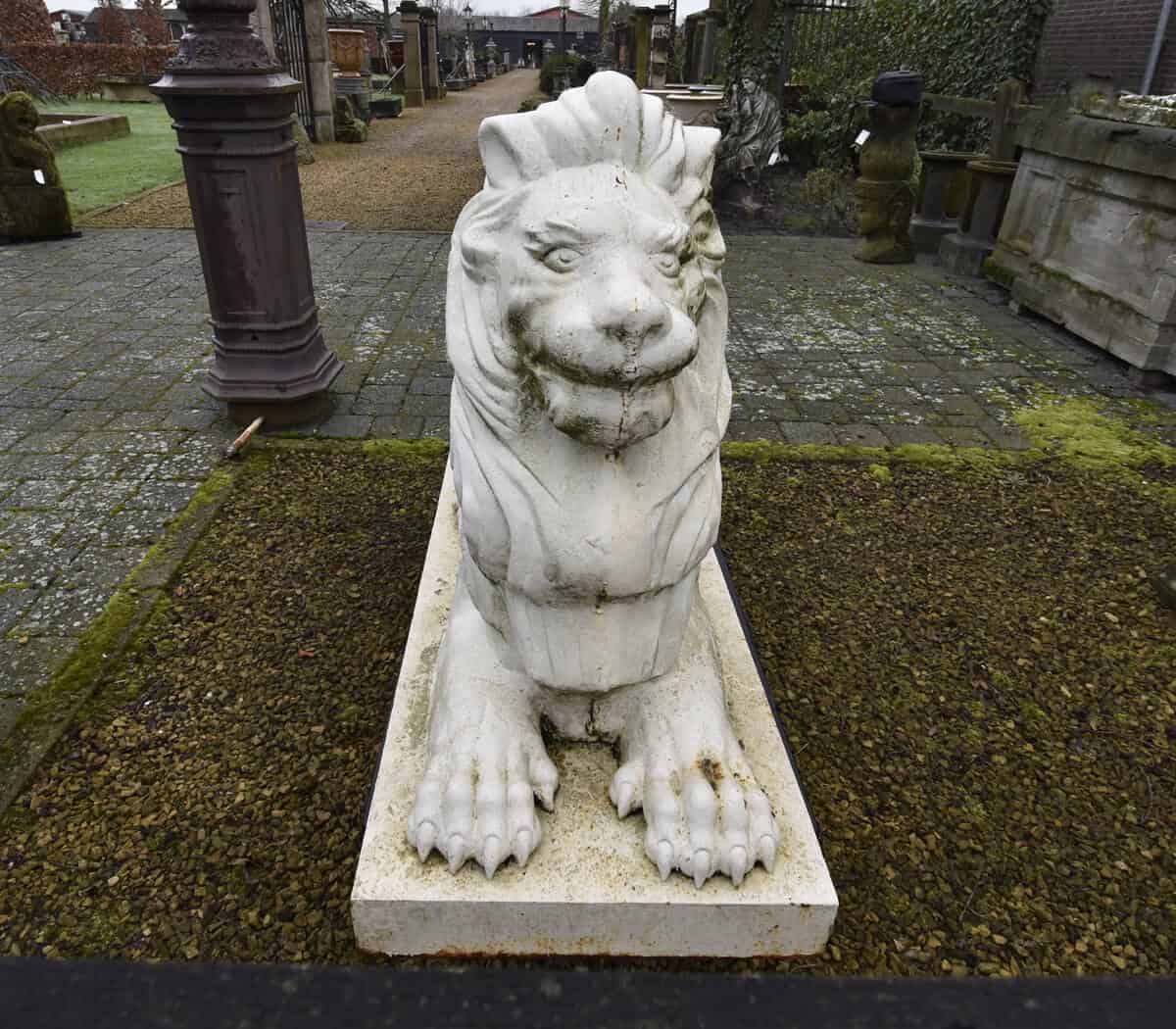 Set-gietijzeren-leeuwen