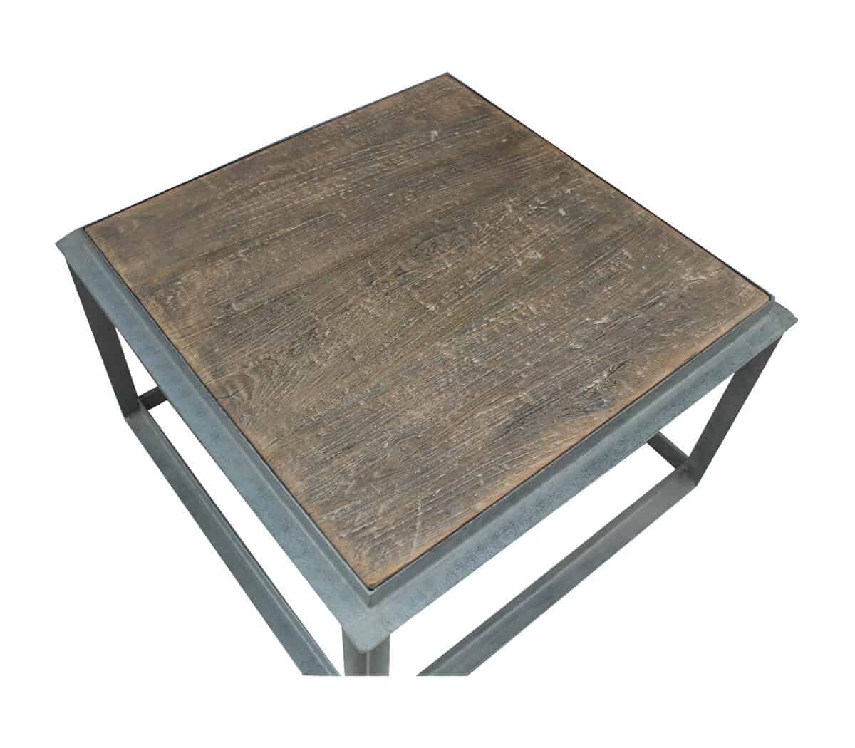 Salontafel-met-ijzeren-onderstel