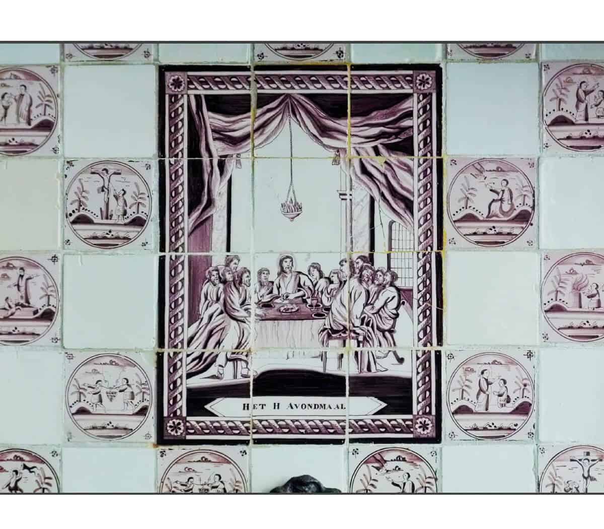 Zandstenen-zuilen-met-eiken-houten-kap