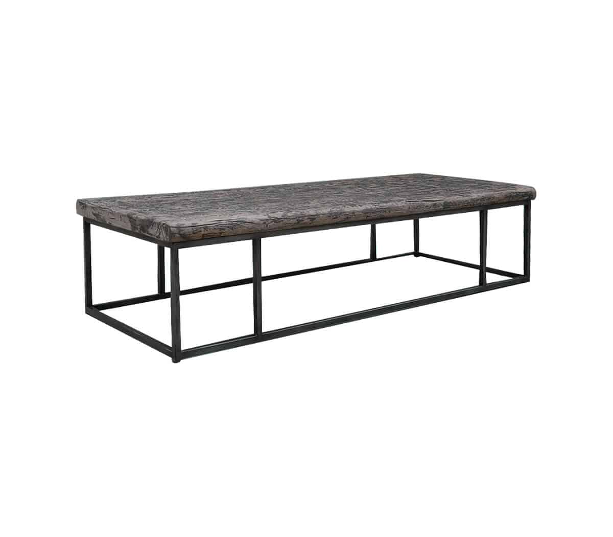 Salontafel-met-ijzeren-onderstel