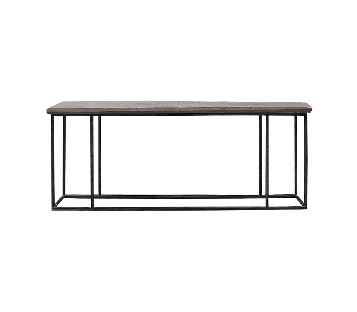 Wandtafel-met-ijzeren-onderstel