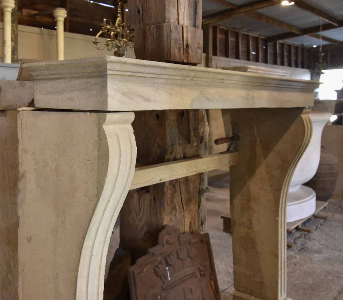 Marmerstenen-voorzetschouw