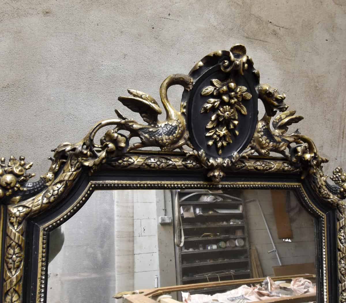 Antieke-Kuifspiegel-Met-draken