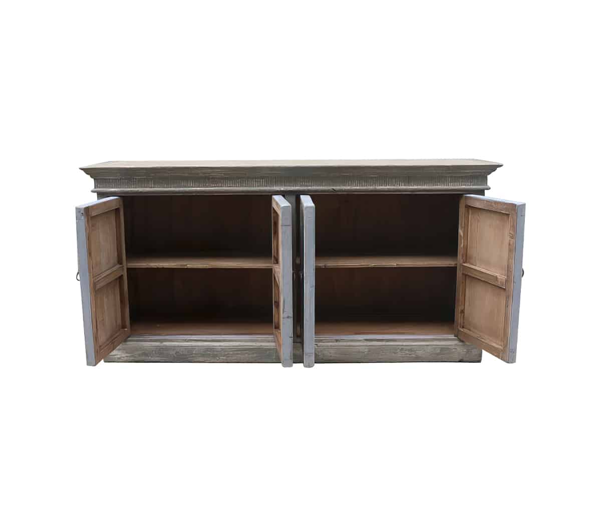 Dressoir-met-deuren