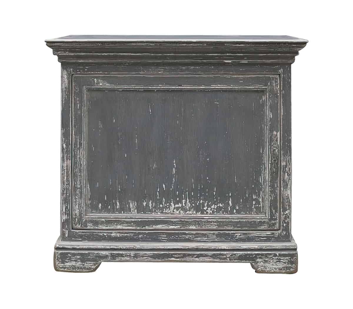 Houten-kast-met-deur