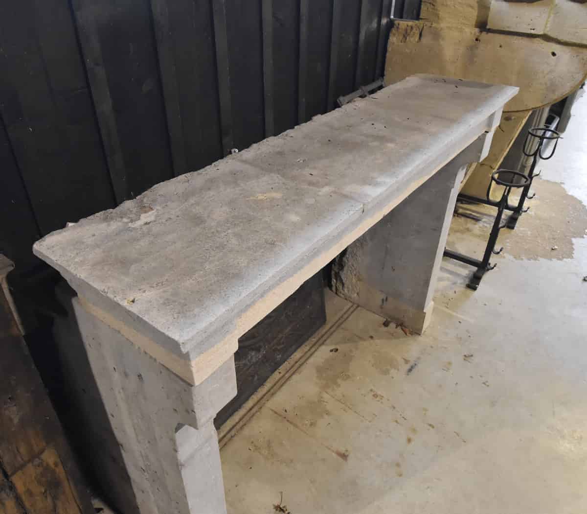 Marmerstenen-voorzetschouw