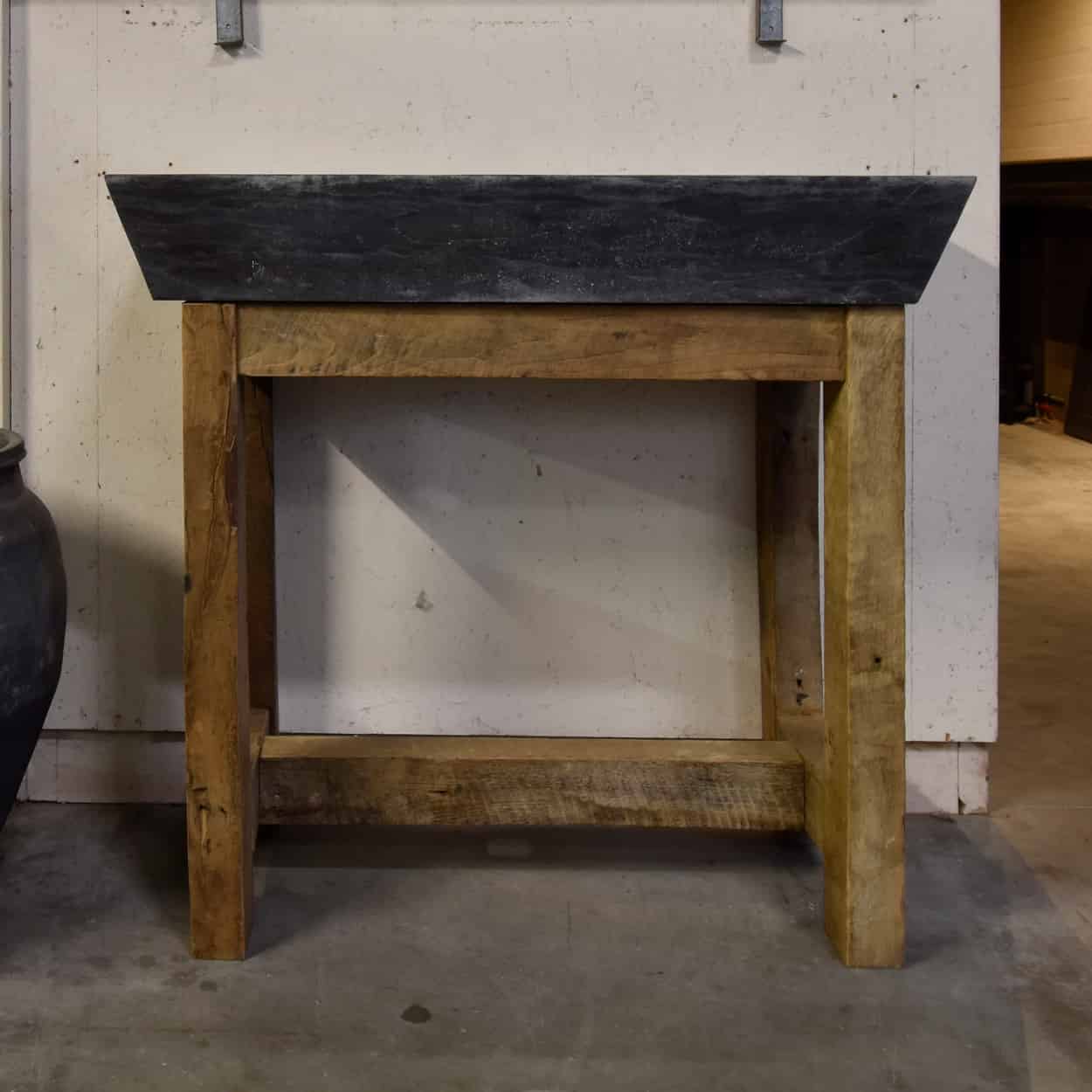 Badkamermeubel-met-Hardstenen-spoelbak