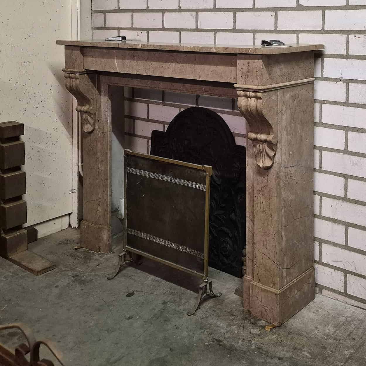 Camel-marmeren-ombouwschouw