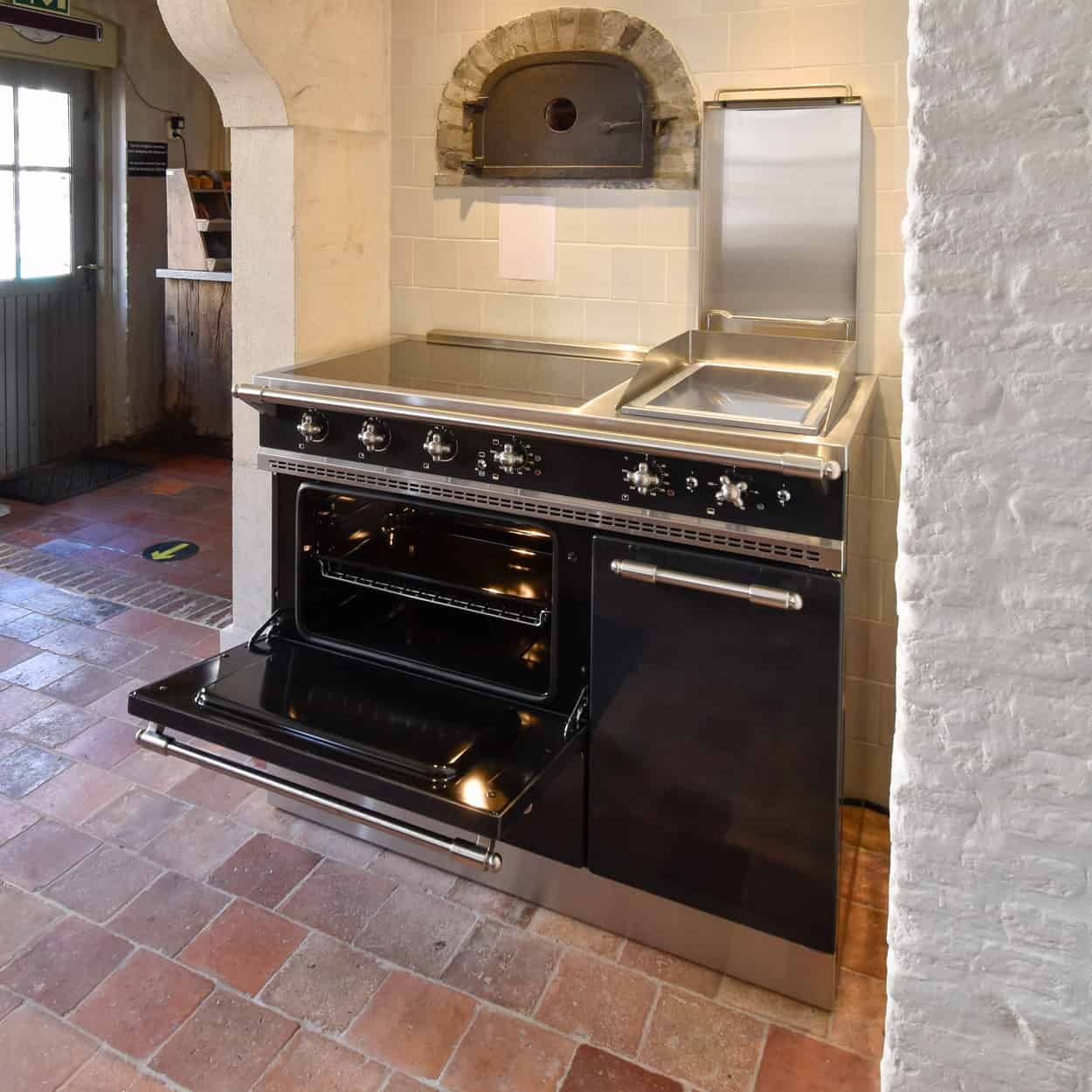 Lacanche-Chamertin-fornuis