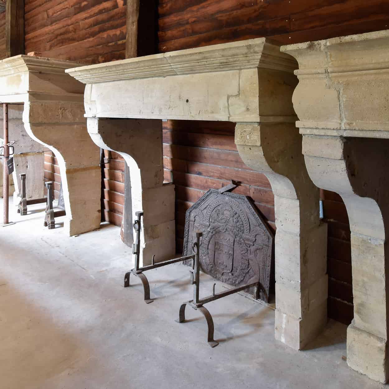 Zandstenen-Louis-XIII-ombouwschouw