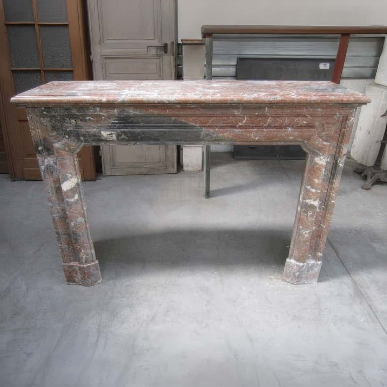 Antieke-voorzetschouw