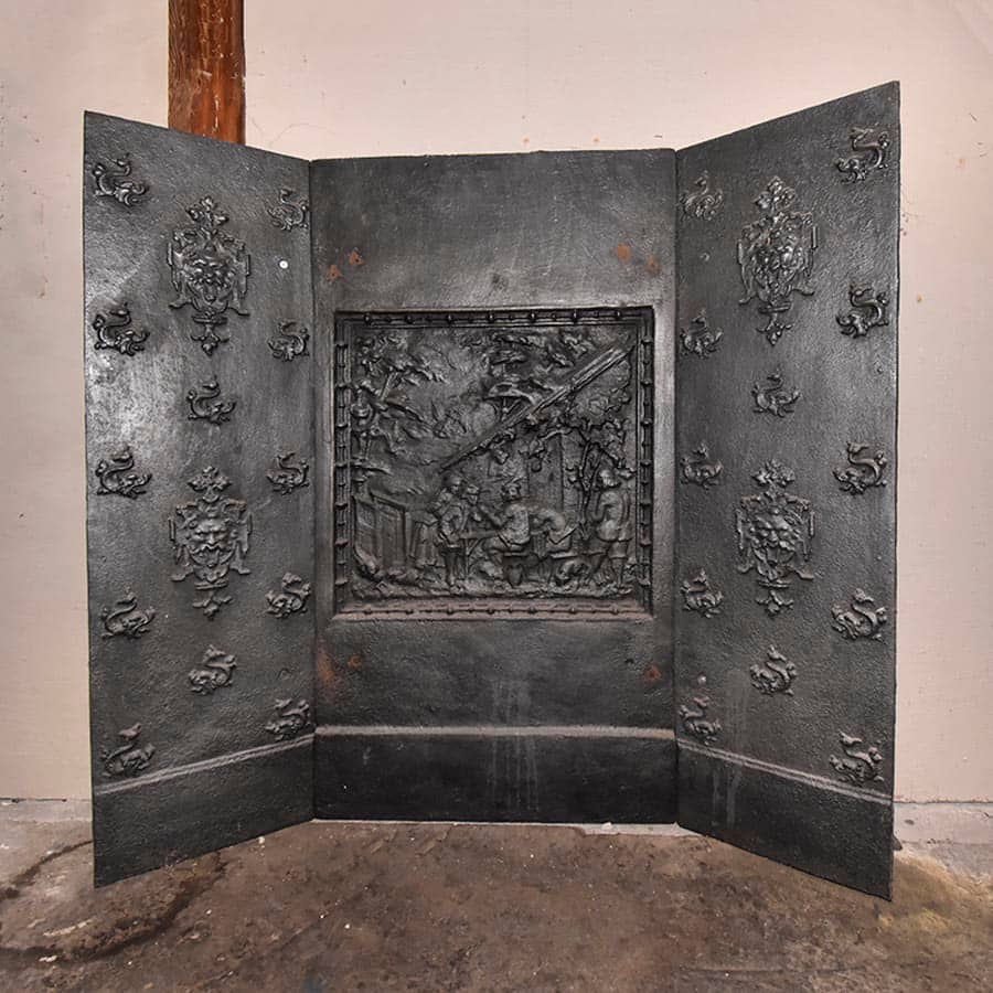 Antieke-haardplaat-drieluik