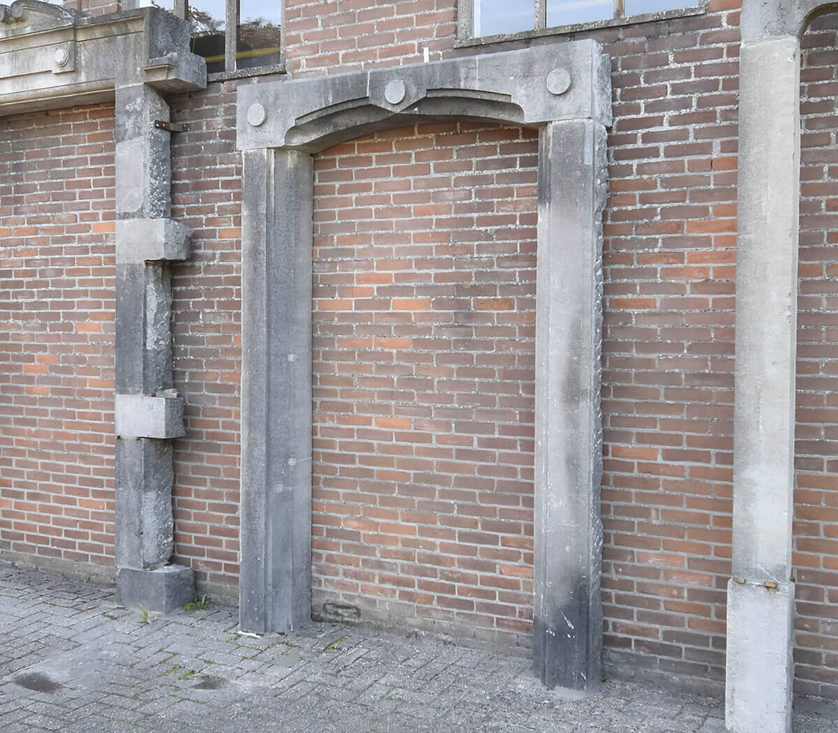 Belgisch-hardstenen-portiek