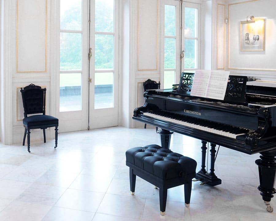 Carrara marmer, licht verouderd