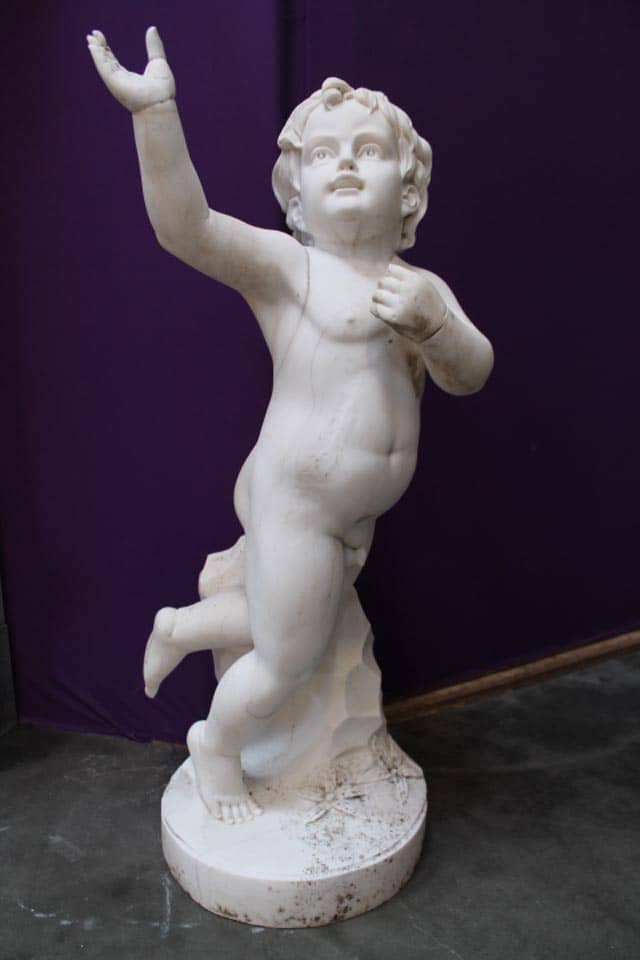 Handgekapt-marmeren-beeld