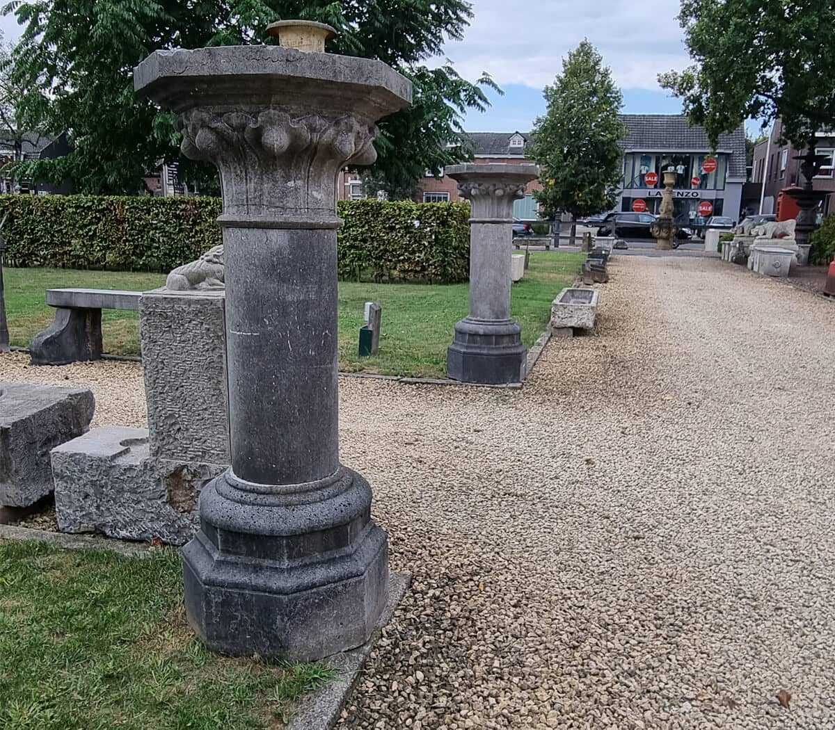 Set-van-2-arduinen-zuilen