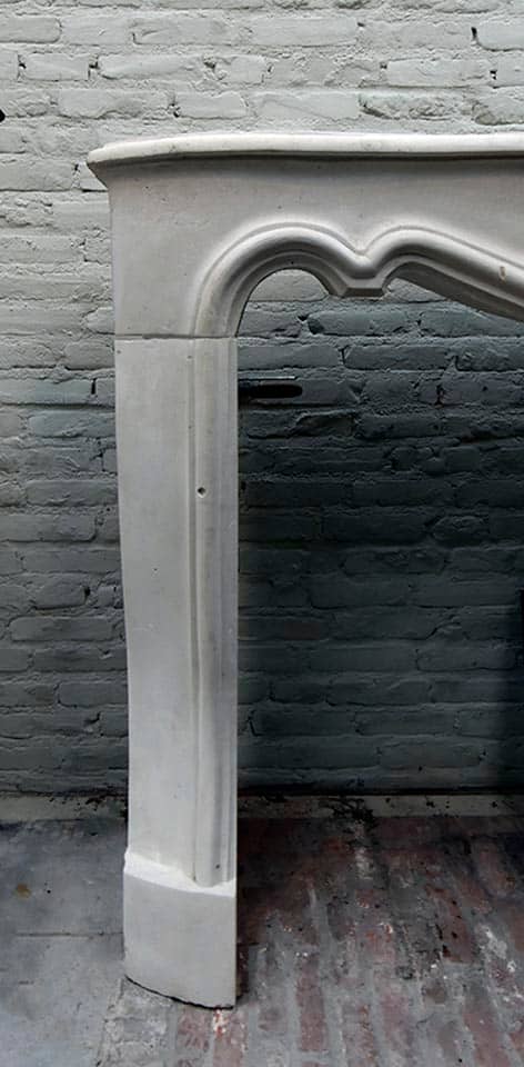 antieke-zandstenen-voorzetschouw