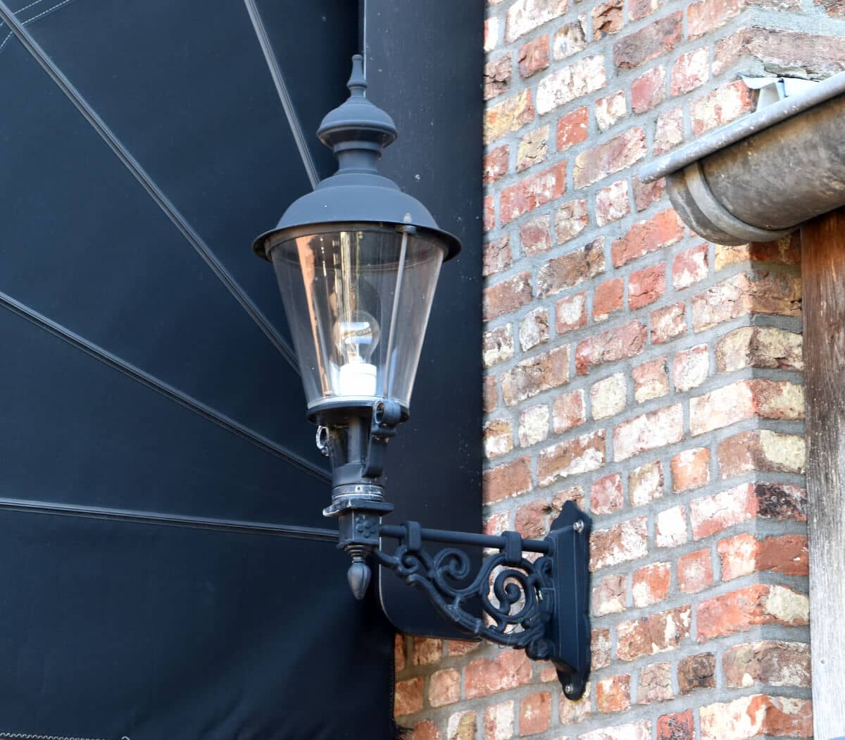 staande-gevel-lamp