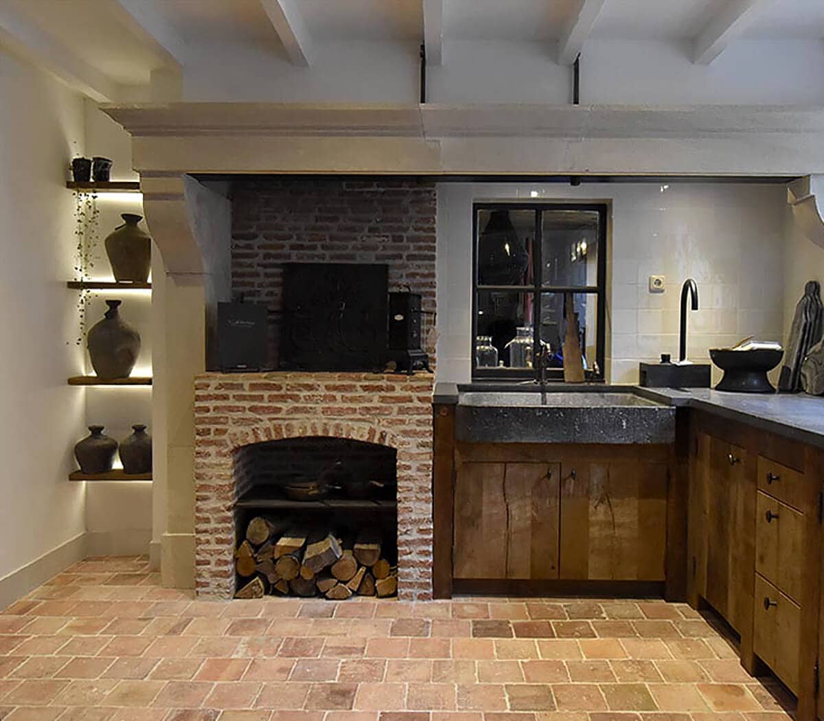 franse-zandstenen-keukenschouw