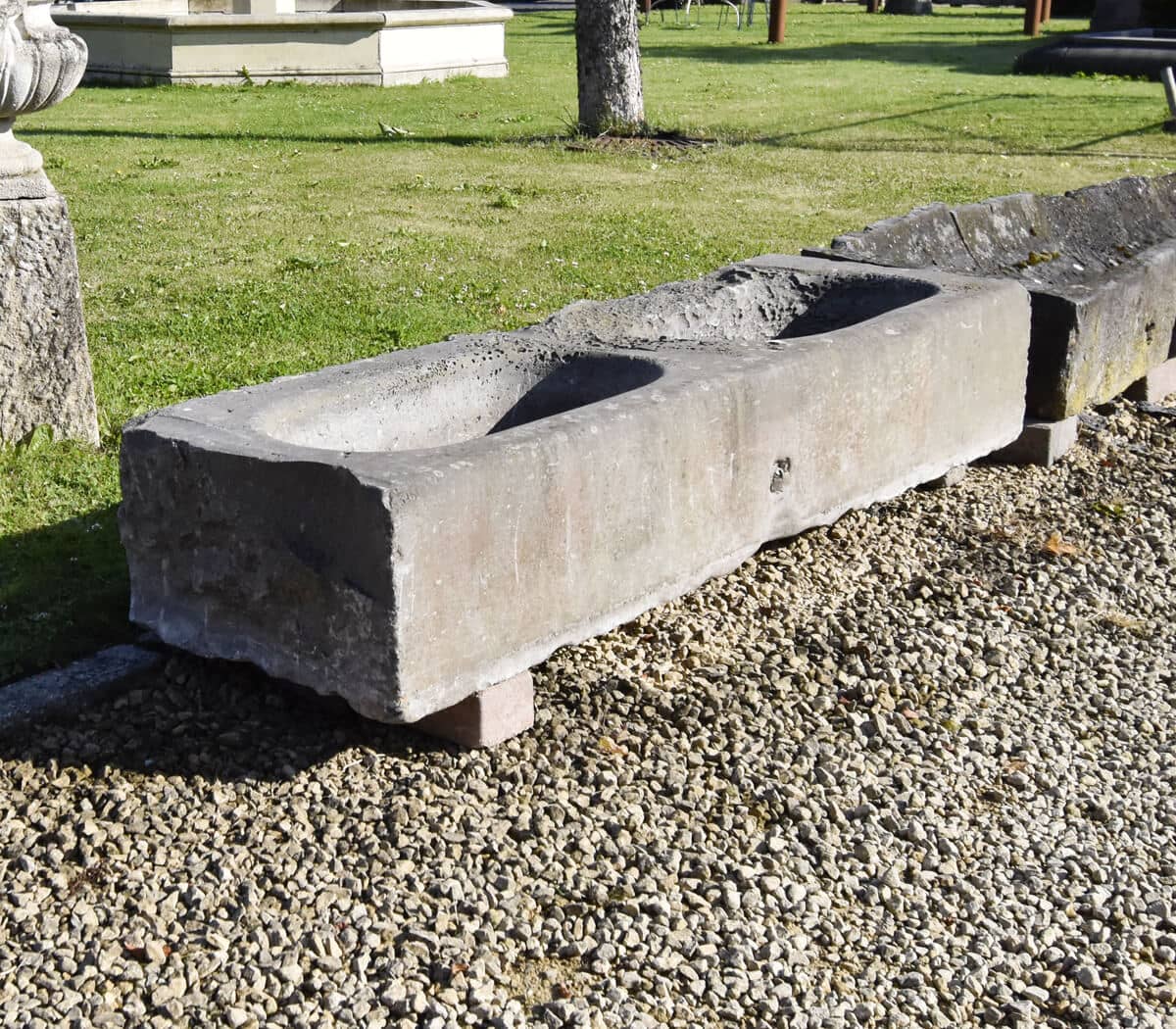 belgisch-hardstenen-trog