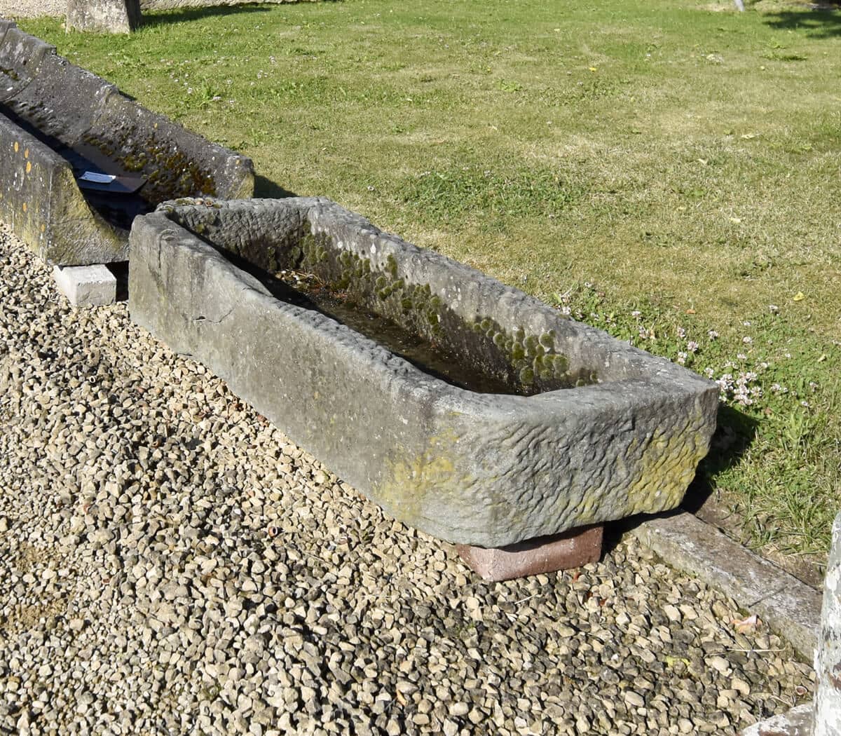 belgisch-hardstenen-trog