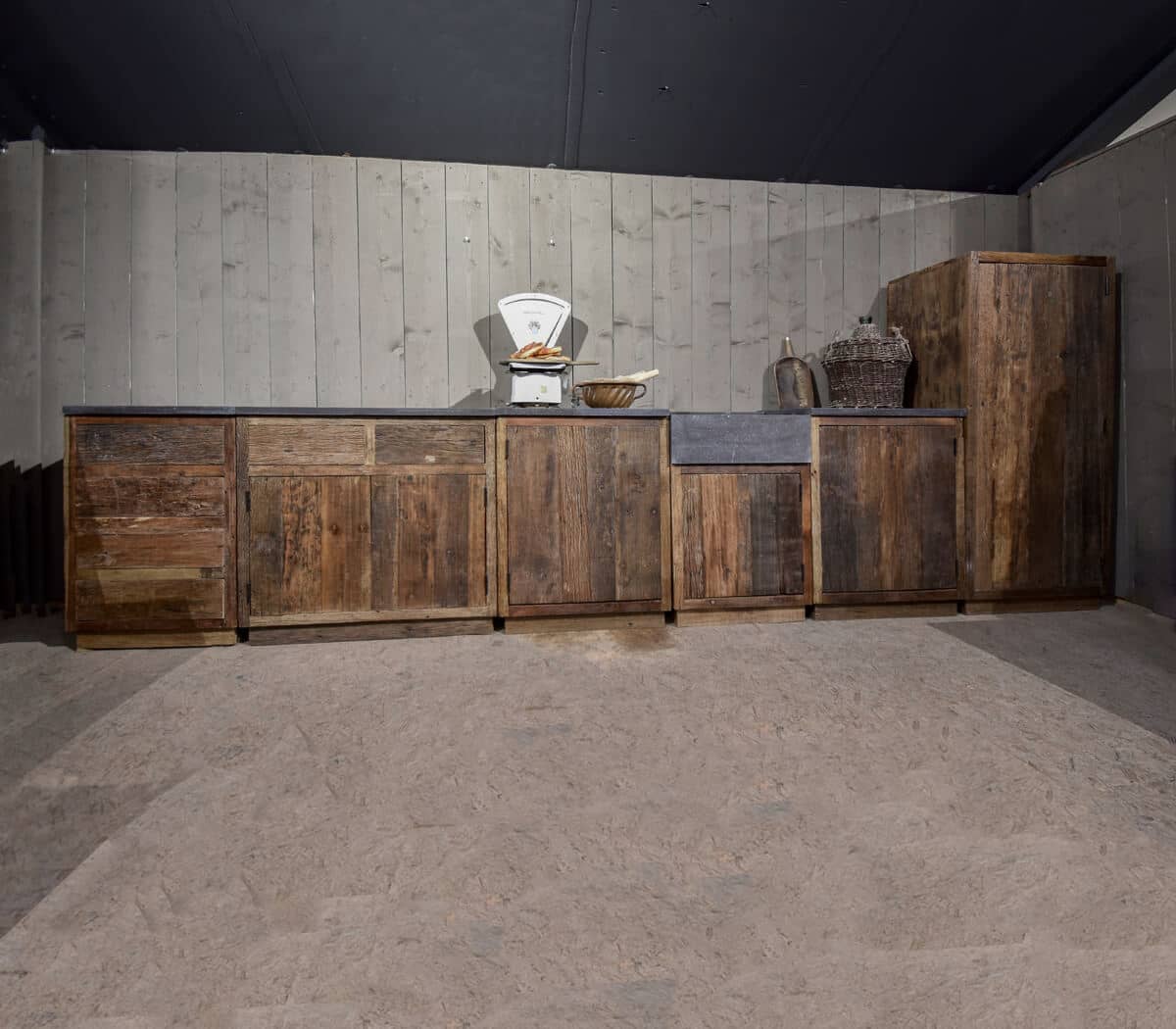 Keuken met hardstenen blad