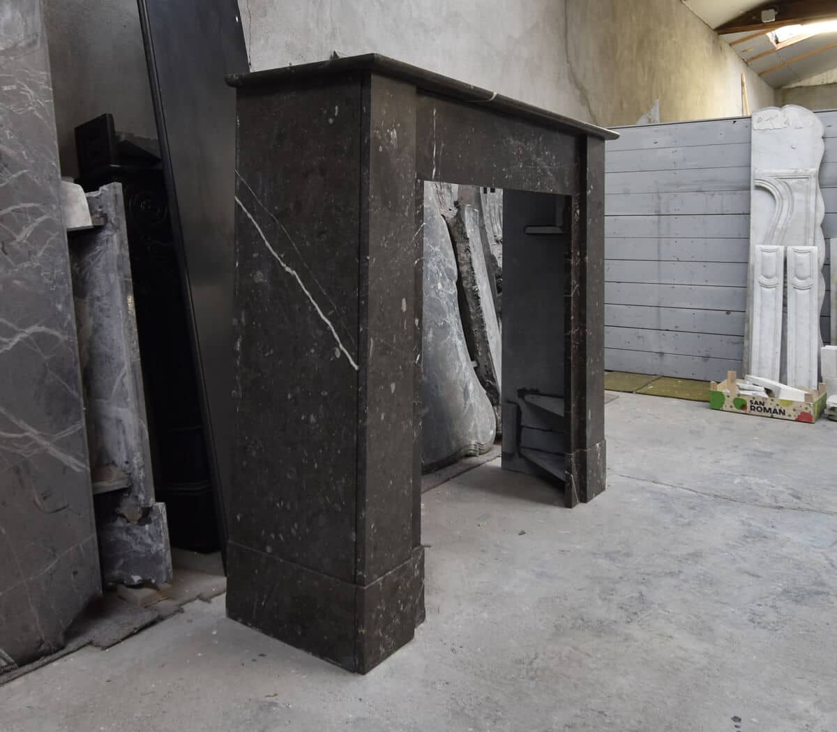 Marmeren-ombouwschouw