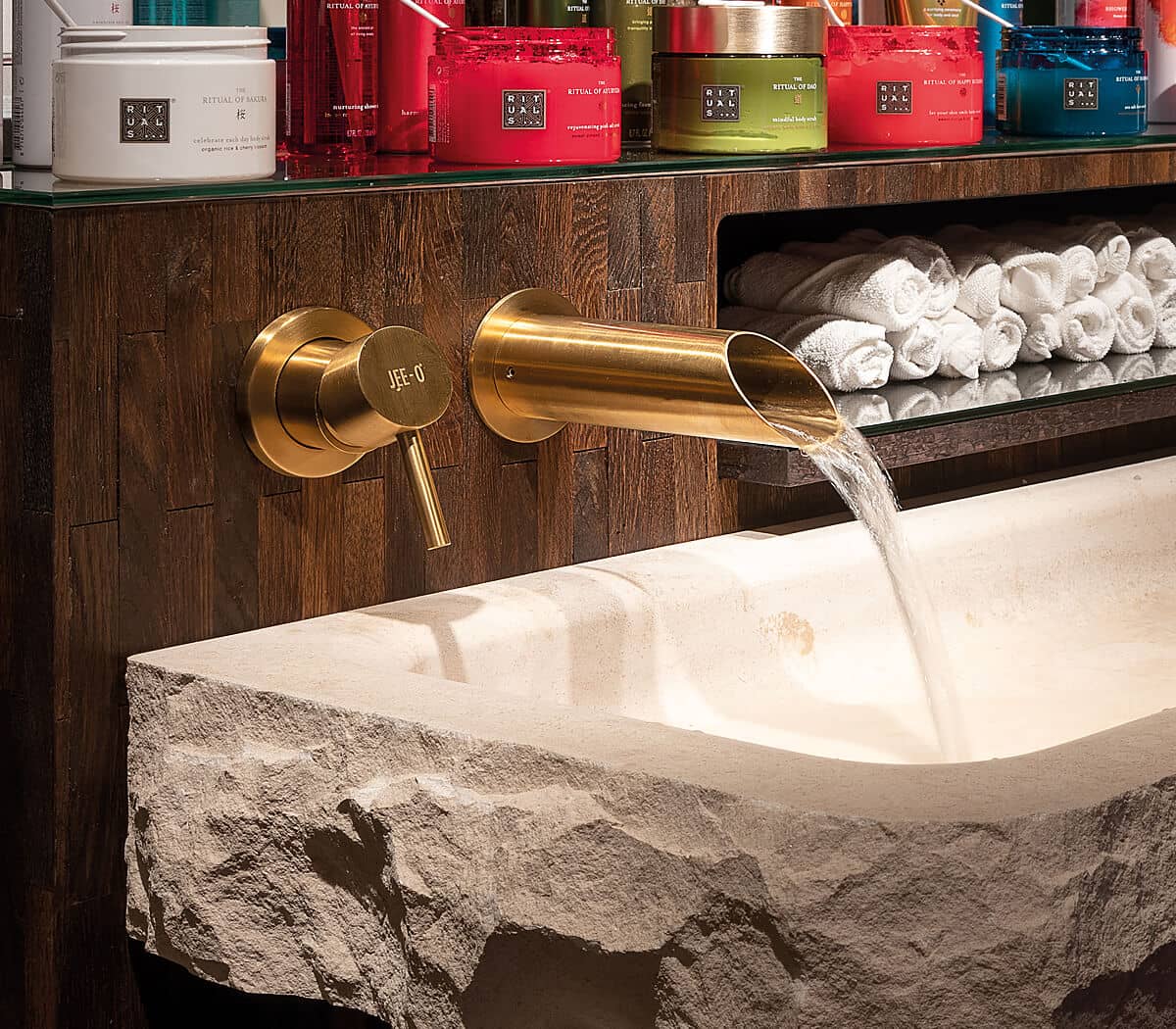 jee-o-pure-wand-wastafelkraan-set