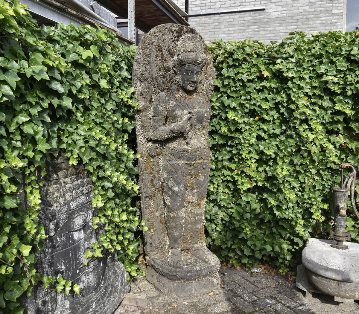 Stenen-Boehhda-beeld