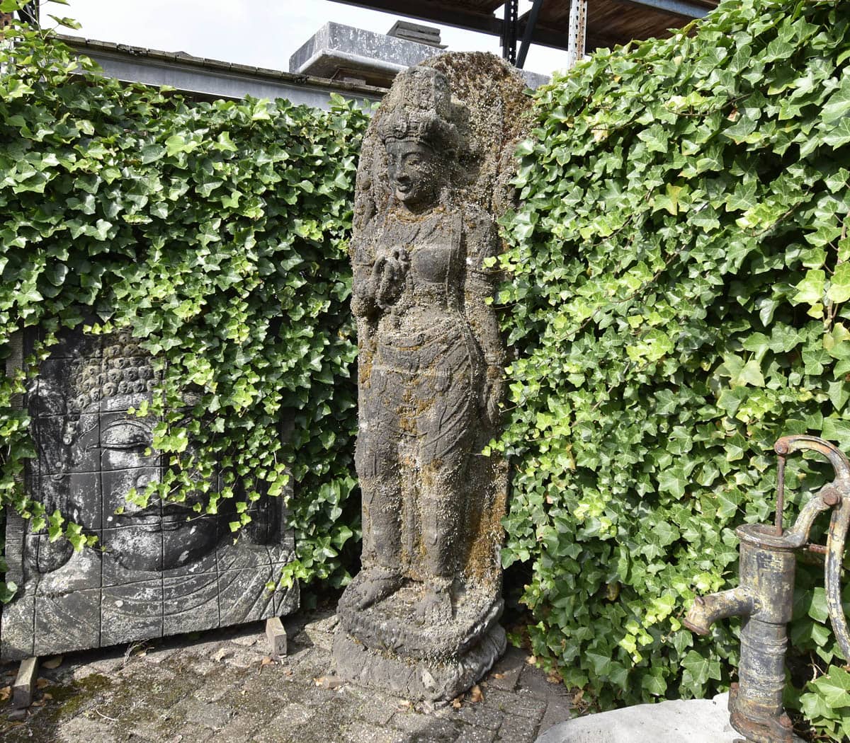 Stenen-Boehhda-beeld