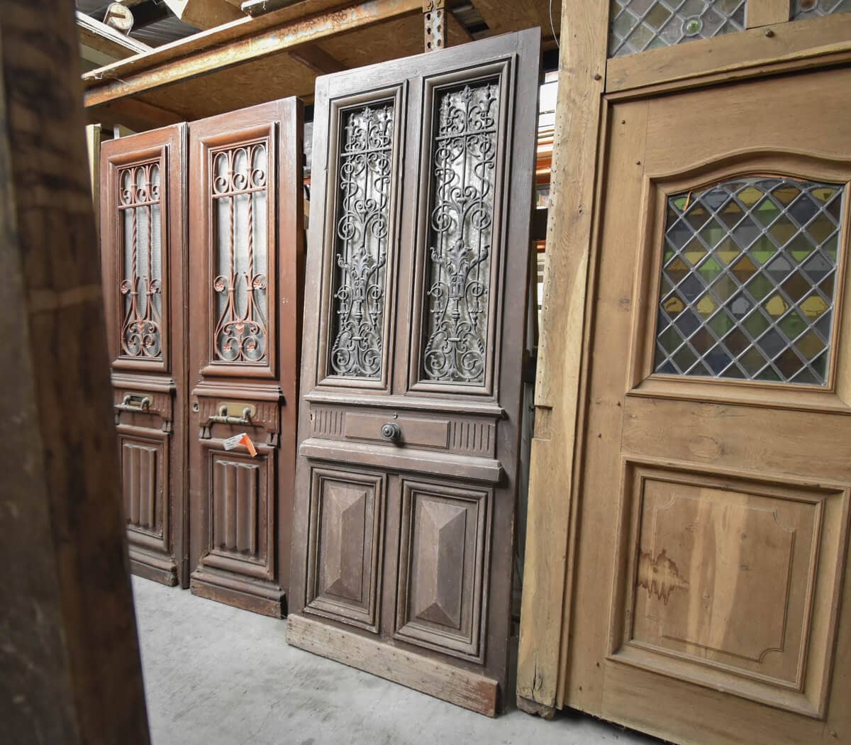 Eiken-voordeur-met-deurrooster