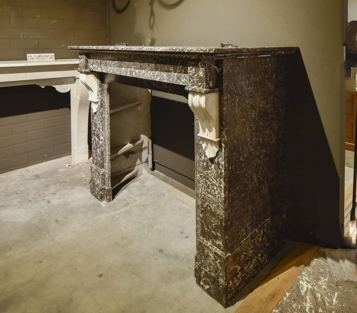 Antieke-marmeren-ombouwschouw