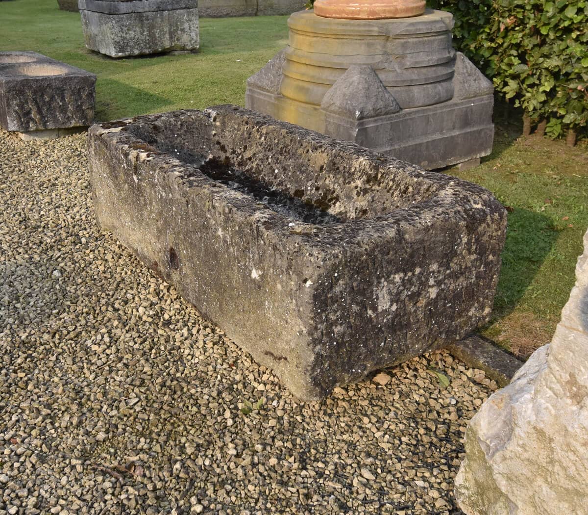 Zandstenen-trog