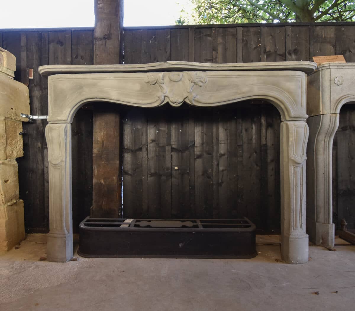 Gepatineerde-voorzetschouw