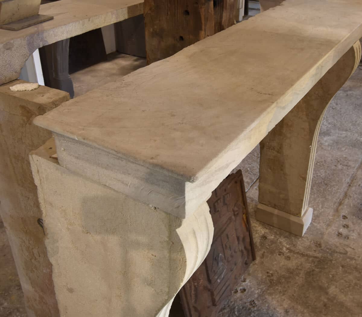 Marmerstenen-voorzetschouw