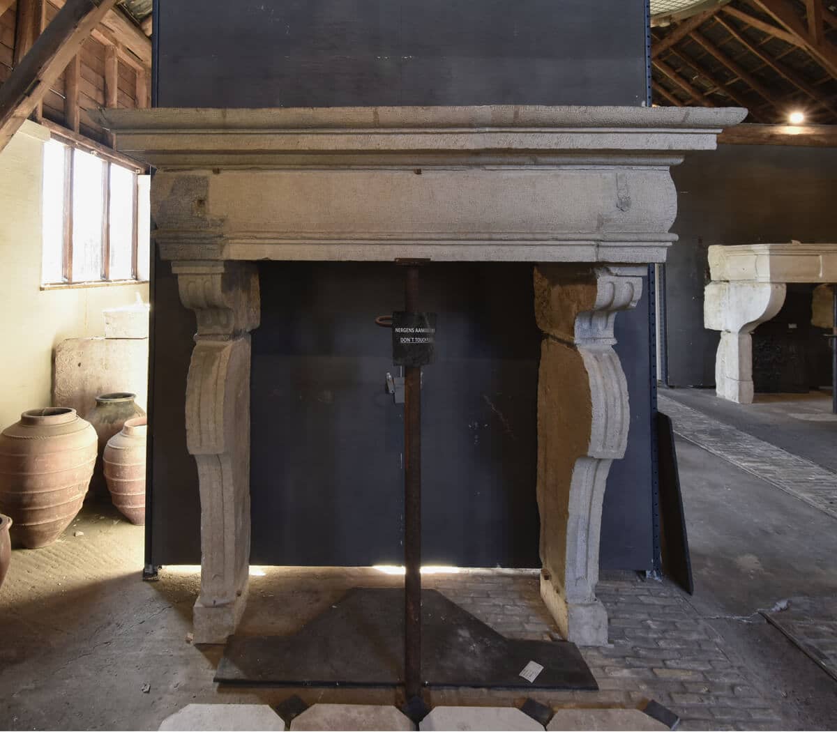 Zandstenen-kasteel-schouw