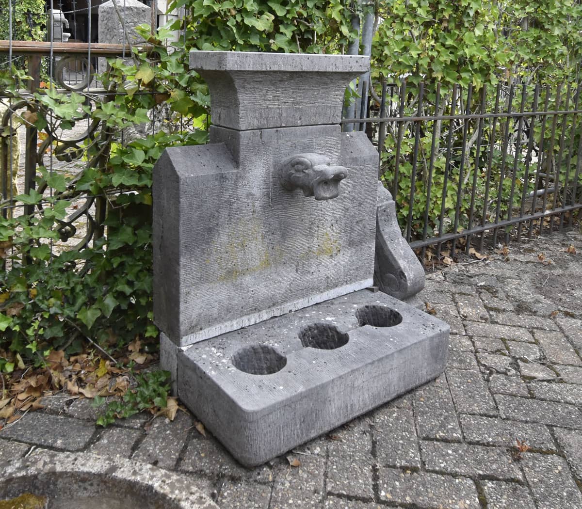 Hardstenen-wandfontein