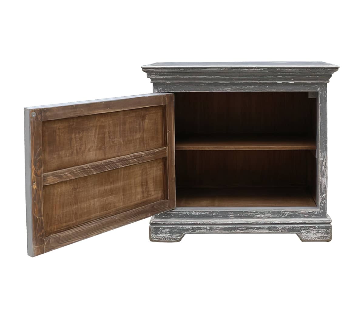 Houten-kast-met-deur