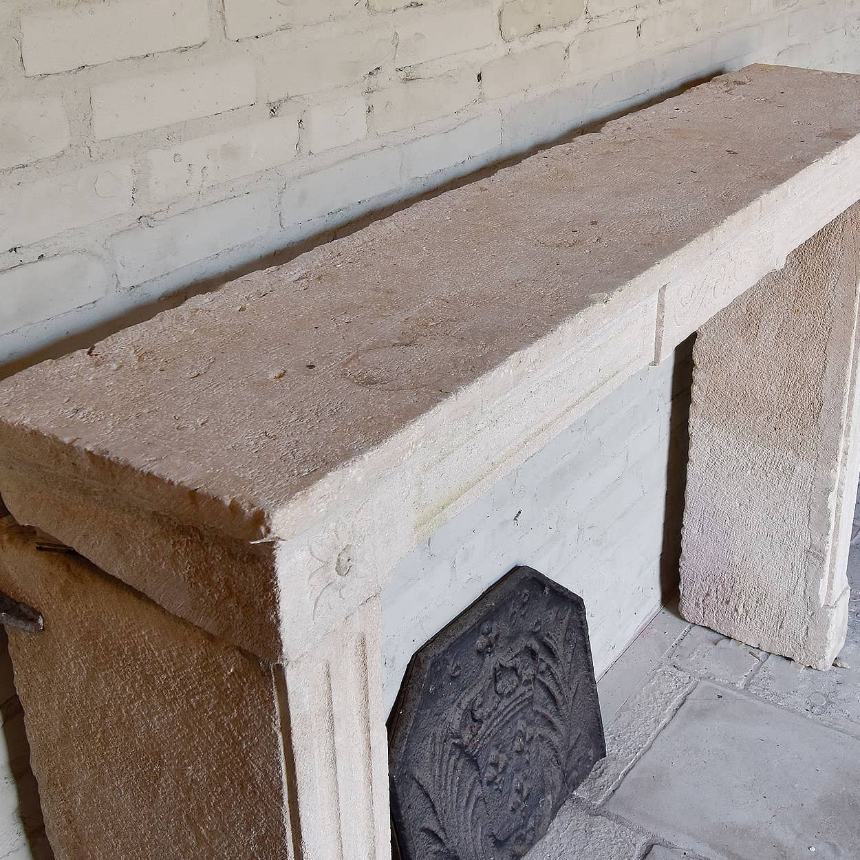 Marmerstenen-Louis-XVI-voorzetschouw